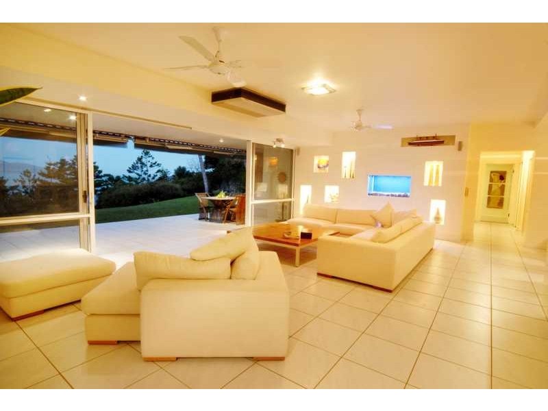 Unit 1-BELW/12 Whitsunday Boulevard, Hamilton Island QLD 4803