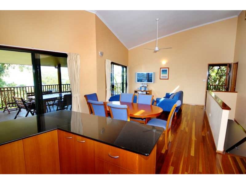 Unit 16-CAS/1 Acacia Drive, Hamilton Island QLD 4803