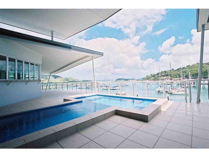 Unit 5-PAV/1 Airport Drive, Hamilton Island QLD 4803