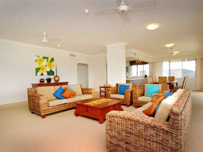 Unit 6-YHT/1 Marina Drive, Hamilton Island QLD 4803