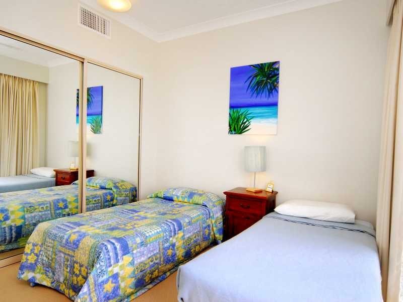 Unit 6-YHT/1 Marina Drive, Hamilton Island QLD 4803