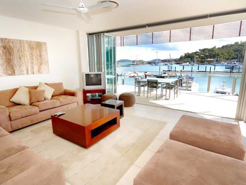 Unit 13-PAV/1 Airport Drive, Hamilton Island QLD 4803