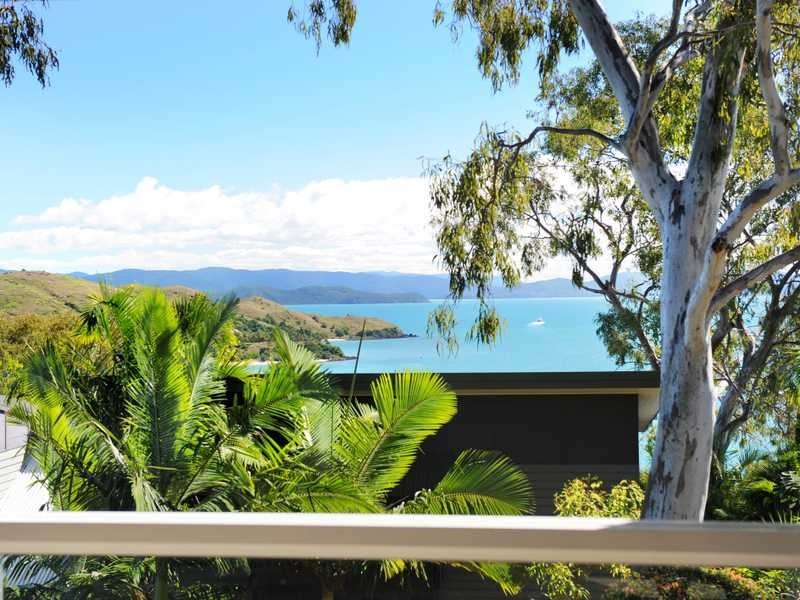 Unit 26-OAS/5 Banksia Court, Hamilton Island QLD 4803