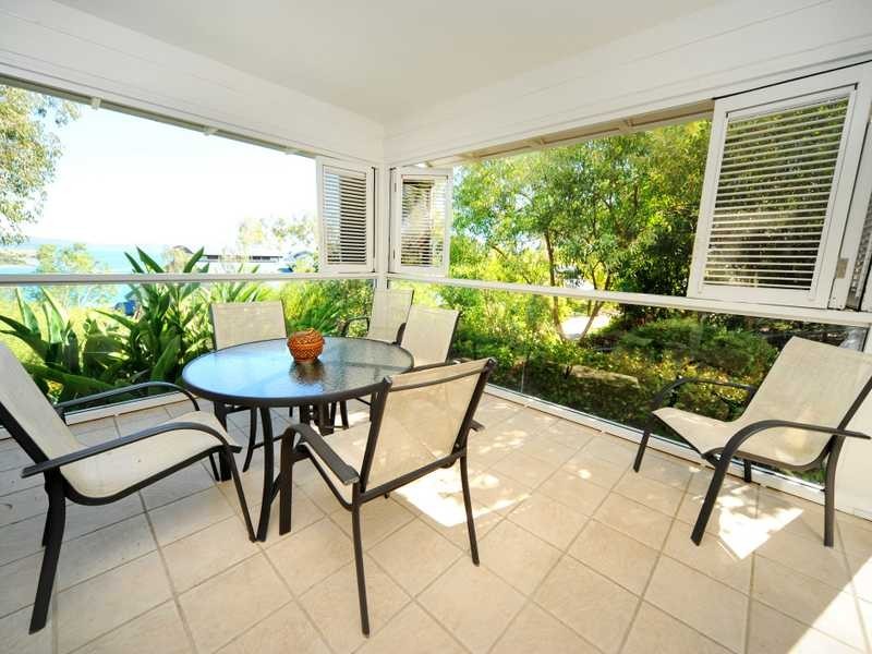Unit 1-OAS/2 Flametree Grove, Hamilton Island QLD 4803
