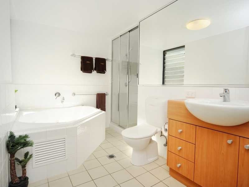Unit 1-OAS/2 Flametree Grove, Hamilton Island QLD 4803