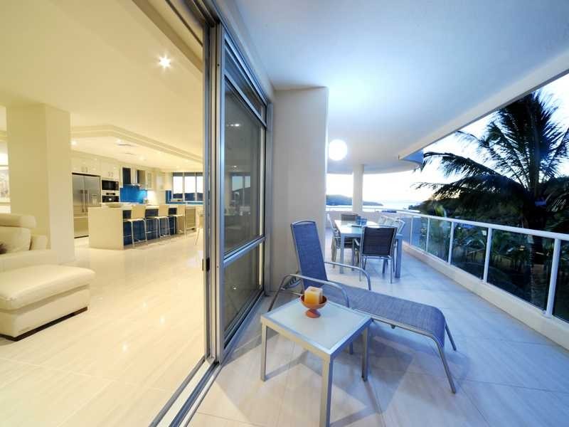 Unit 2-YHT/1 Marina Drive, Hamilton Island QLD 4803