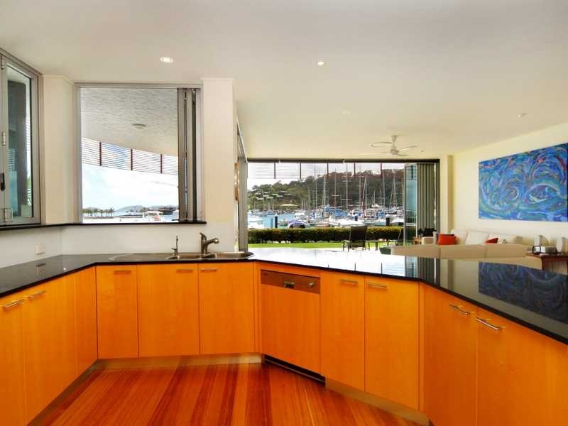 Unit 17-PAV/1 Airport Drive, Hamilton Island QLD 4803