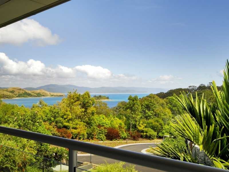 Unit 1-PEN/18 Whitsunday Boulevard, Hamilton Island QLD 4803