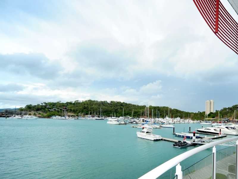 Unit 24-PAV/1 Airport Drive, Hamilton Island QLD 4803