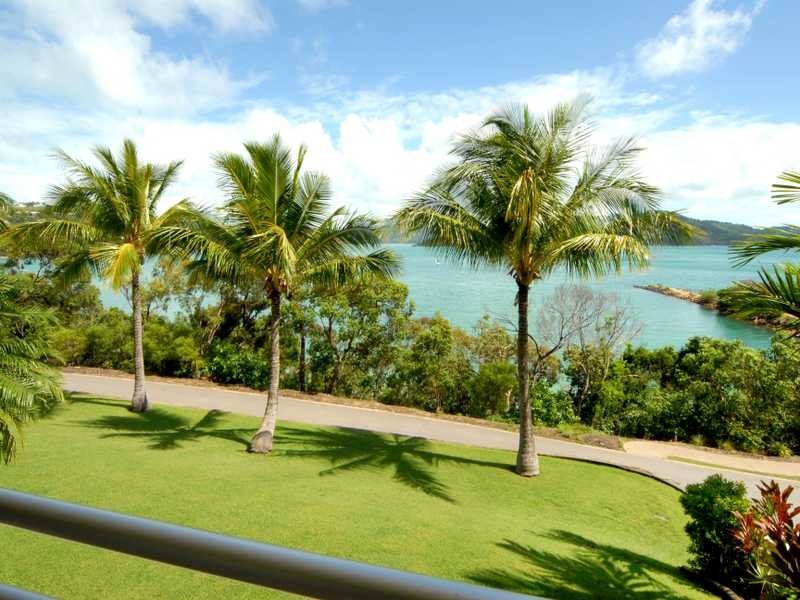Unit 104-FRA/17 Resort Drive, Hamilton Island QLD 4803