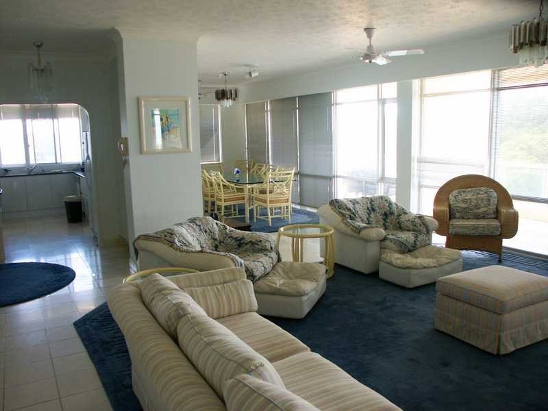 Unit 11-YHT/1 Marina Drive, Hamilton Island QLD 4803
