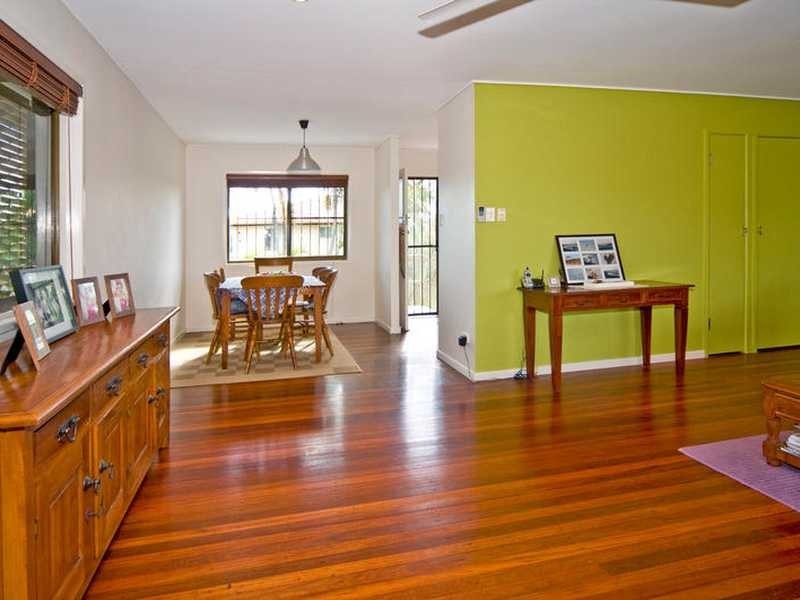 15 Lorelei St, Manly West QLD 4179