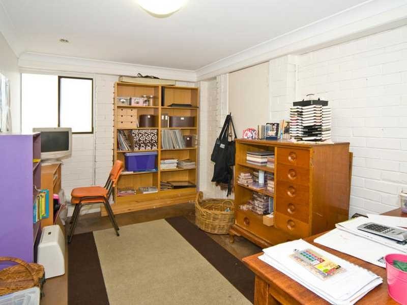 15 Lorelei St, Manly West QLD 4179