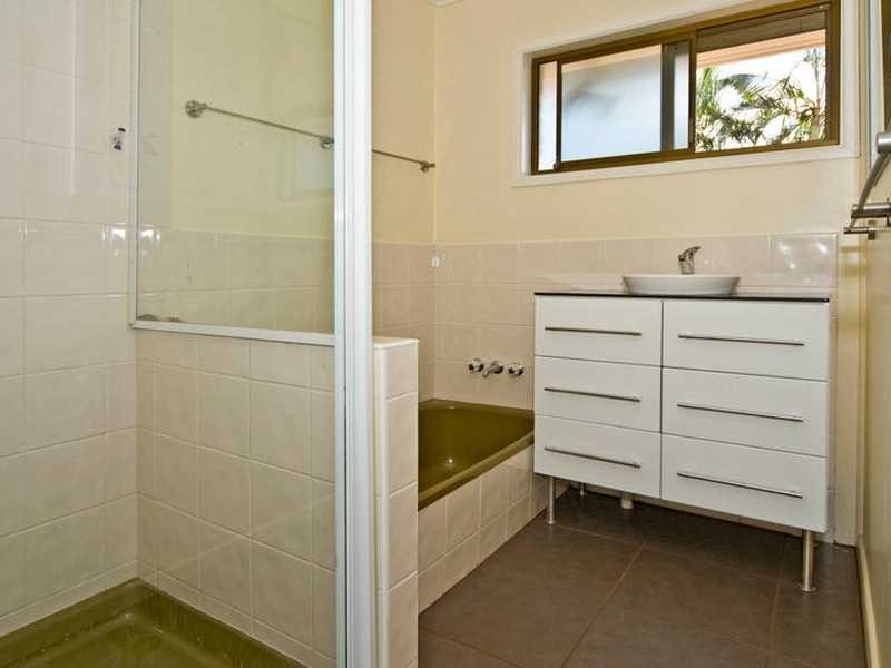 15 Lorelei St, Manly West QLD 4179