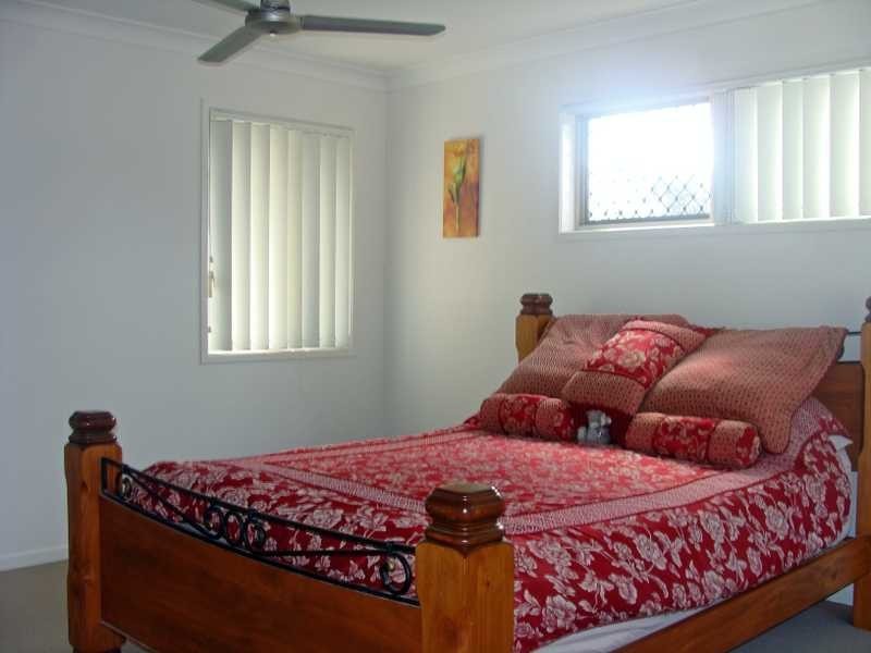 1 Turquoise Street, Redland Bay QLD 4165