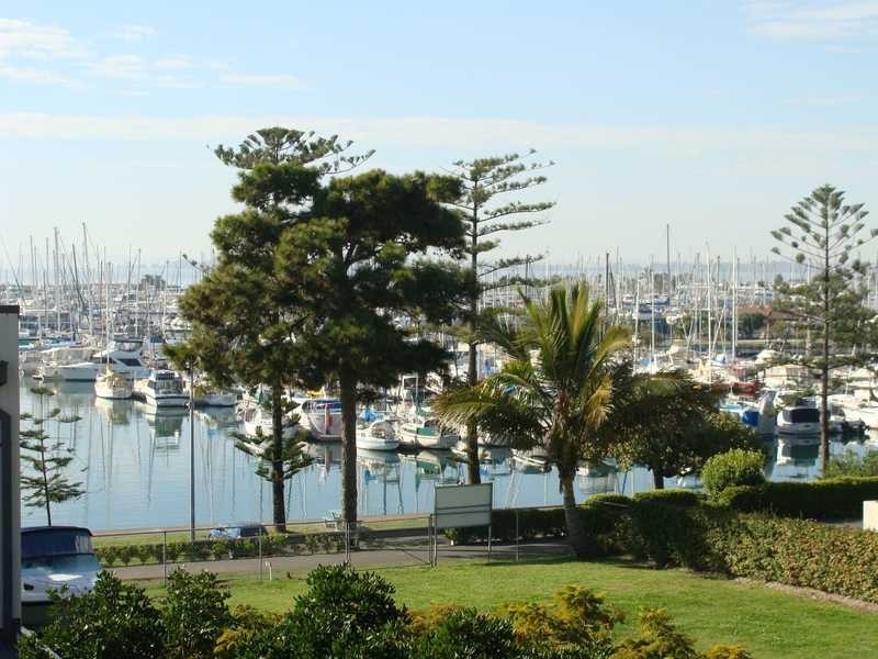 4/226 Stratton Tce, Manly QLD 4179