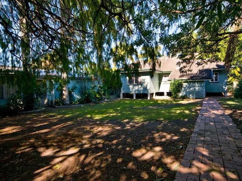 45 Alkoomie St, Wynnum QLD 4178