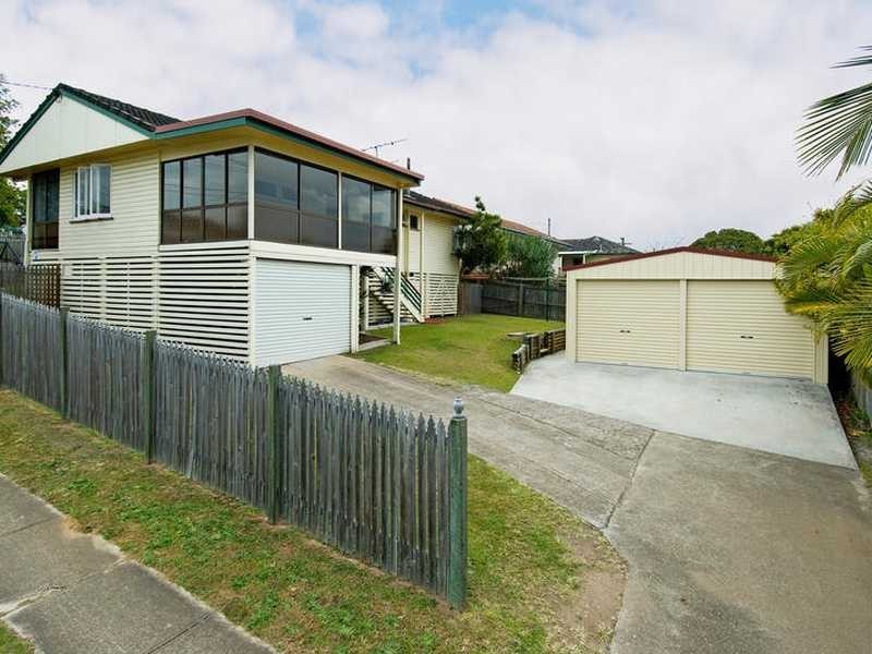 16 Stannard Rd, Manly West QLD 4179
