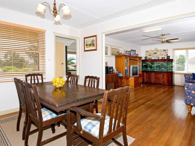 16 Stannard Rd, Manly West QLD 4179