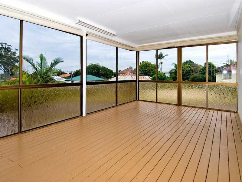 16 Stannard Rd, Manly West QLD 4179