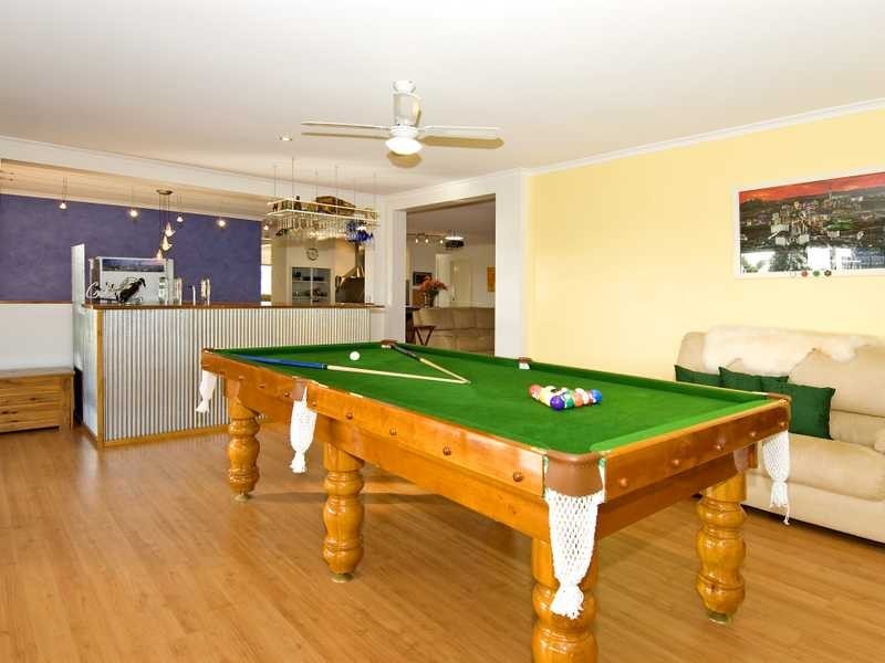 19 Whatmore Place, Manly West QLD 4179