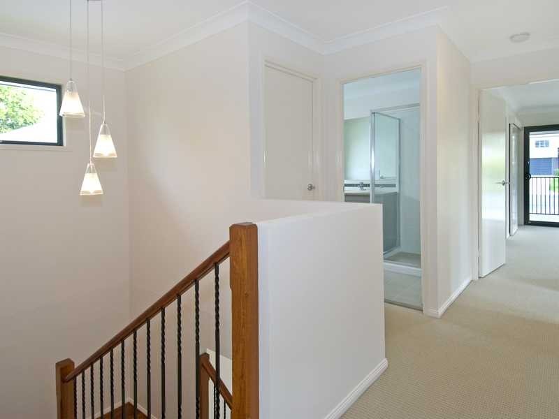 14 Allara Street, Manly QLD 4179