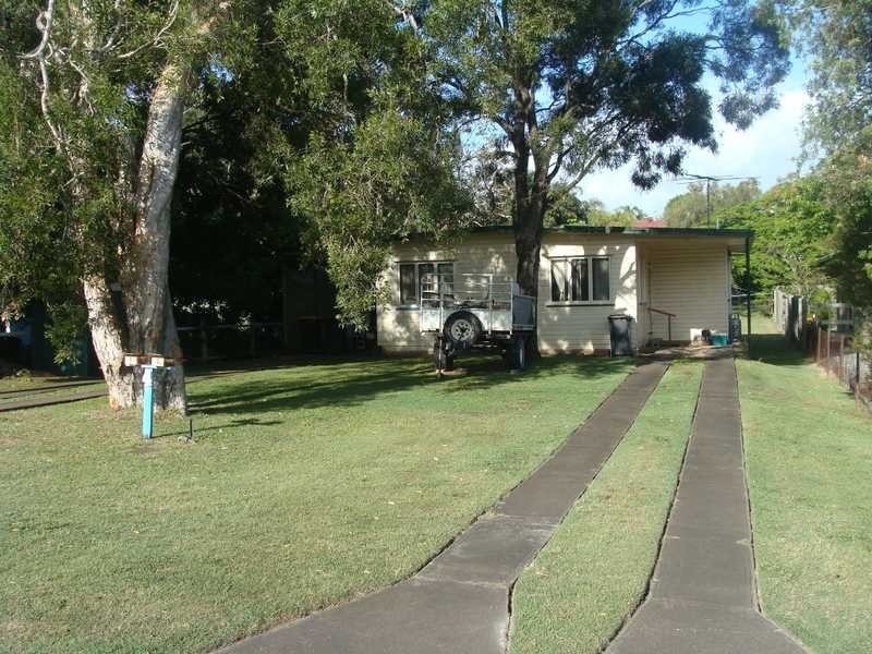 4 Empire Ave, Manly West QLD 4179