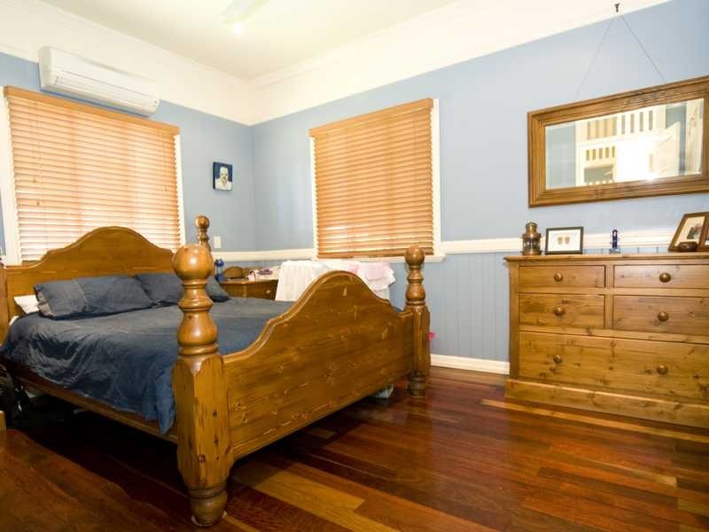 76 Petersen St, Wynnum QLD 4178