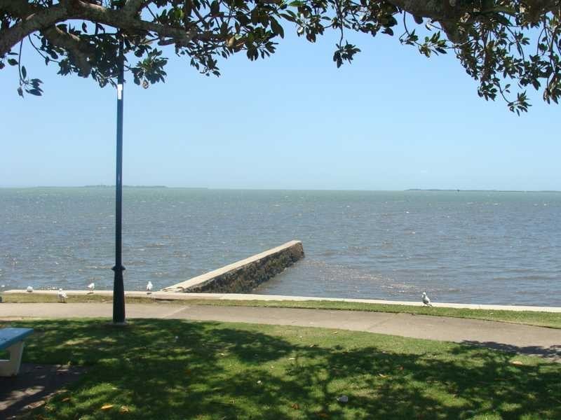 12 Wynnum North Esp, Wynnum QLD 4178