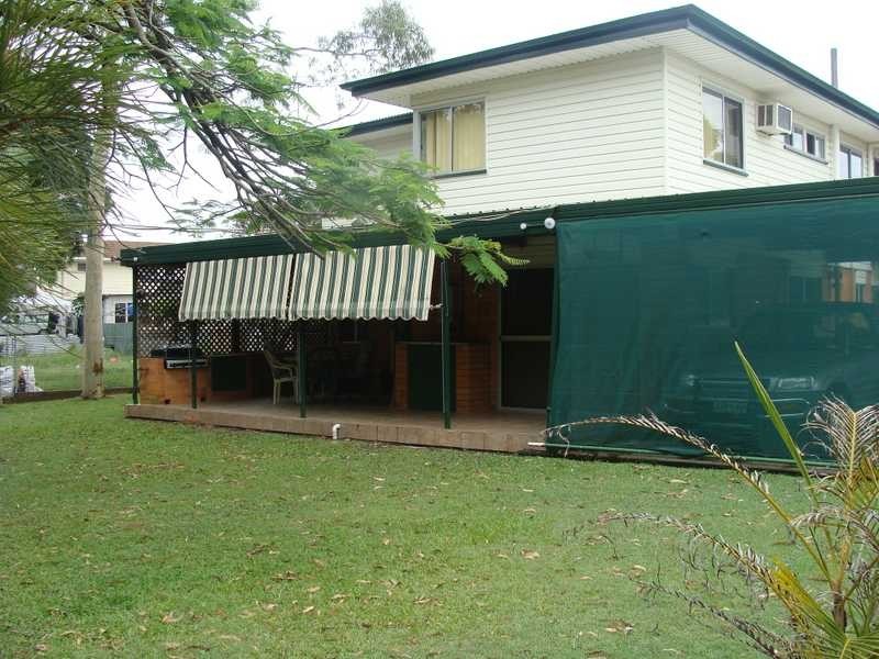 39 Kianawah Rd, Wynnum West QLD 4178