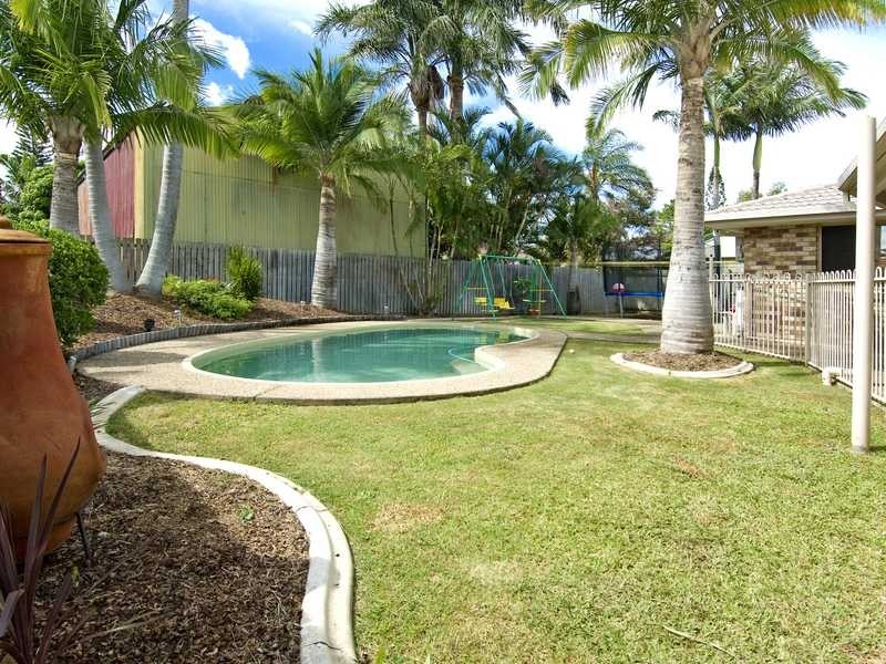 70 Fryar Street, Victoria Point QLD 4165