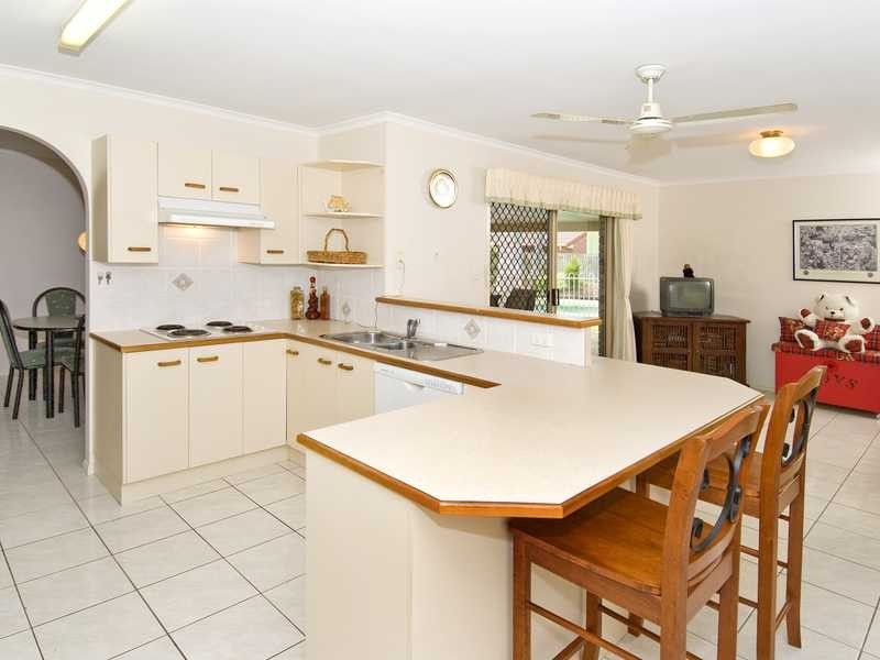 70 Fryar Street, Victoria Point QLD 4165