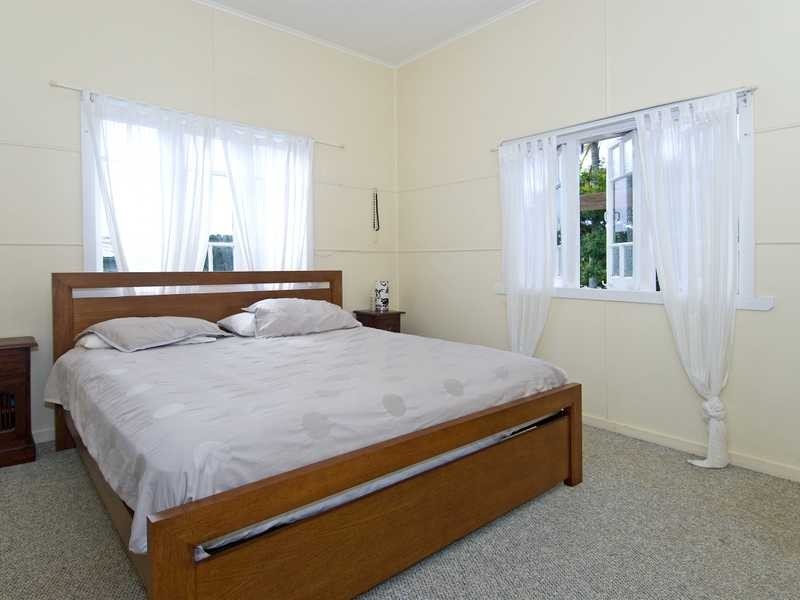 141 Preston Road, Manly West QLD 4179