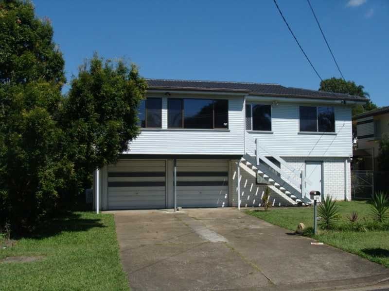 14 Kenmar St, Wynnum West QLD 4178