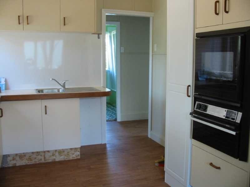 40 Madgwick St, Wynnum QLD 4178