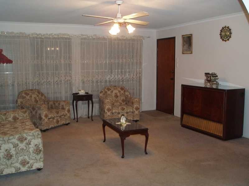 10 Beverley Road, Wynnum West QLD 4178