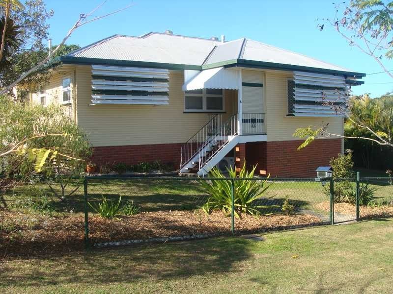 6 Greta St, Manly West QLD 4179
