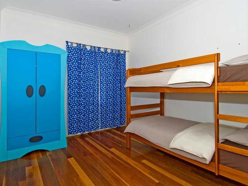 31 Bowering St, Lota QLD 4179