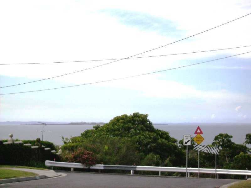 50 Crown St, Wynnum QLD 4178