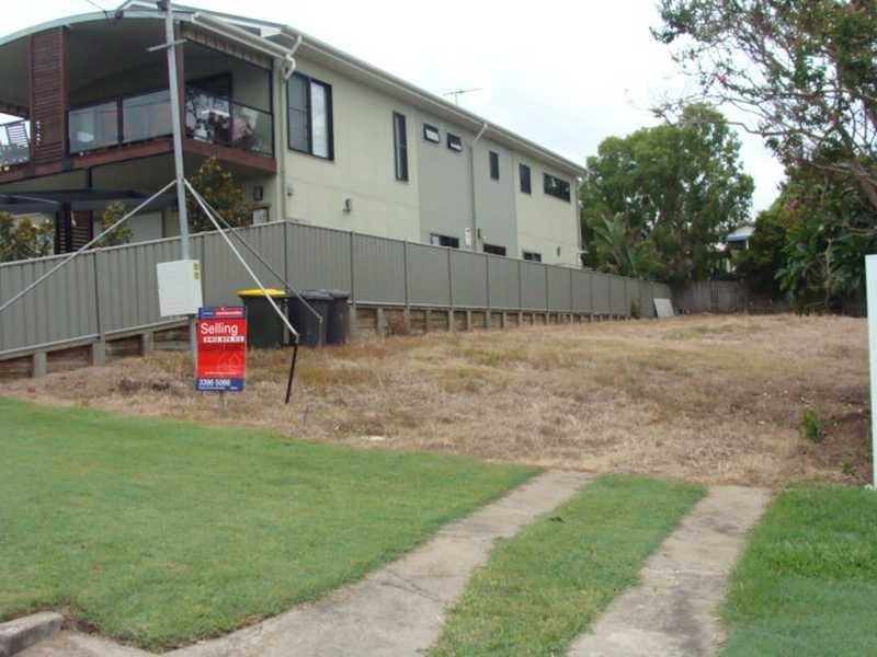 50 Crown St, Wynnum QLD 4178