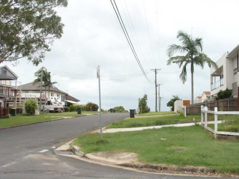 50 Crown St, Wynnum QLD 4178