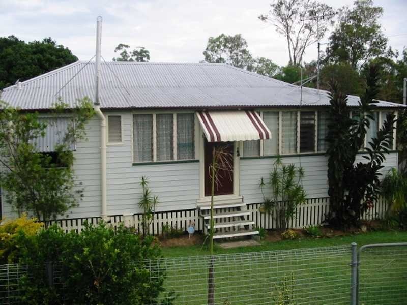 284 Ernest Street, Lota QLD 4179