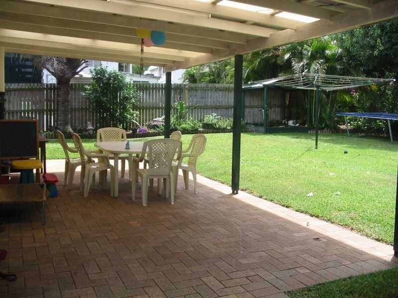 21 Lithgow Street, Wynnum QLD 4178
