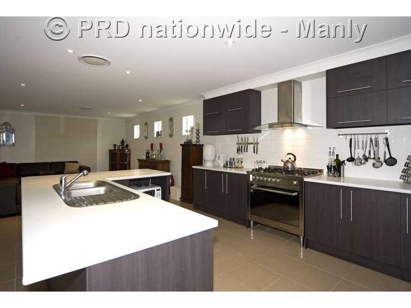 56 Macdonald Street, Lota QLD 4179