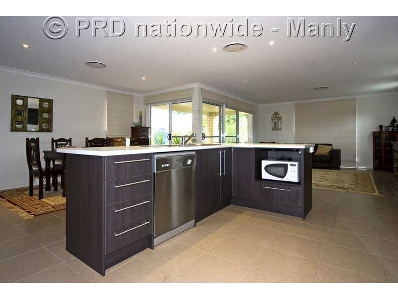 56 Macdonald Street, Lota QLD 4179