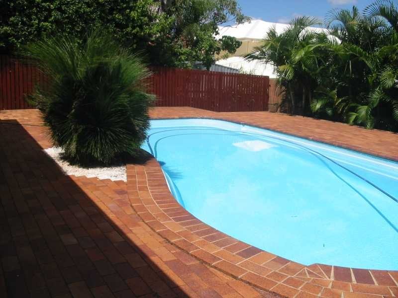 8 Caringbah St, Wakerley QLD 4154