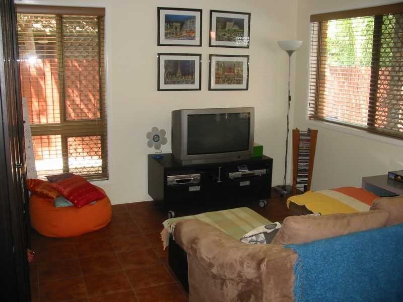 8 Caringbah St, Wakerley QLD 4154