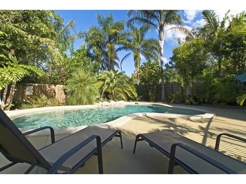 68 Greta St, Manly West QLD 4179