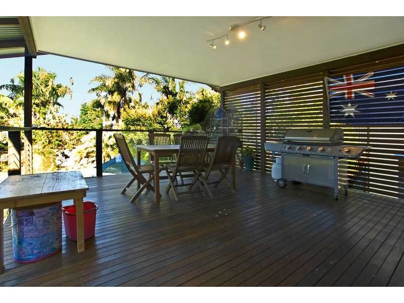 68 Greta St, Manly West QLD 4179