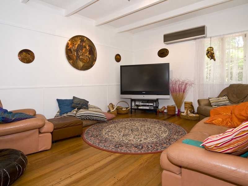 43 Milfoil Street, Manly West QLD 4179